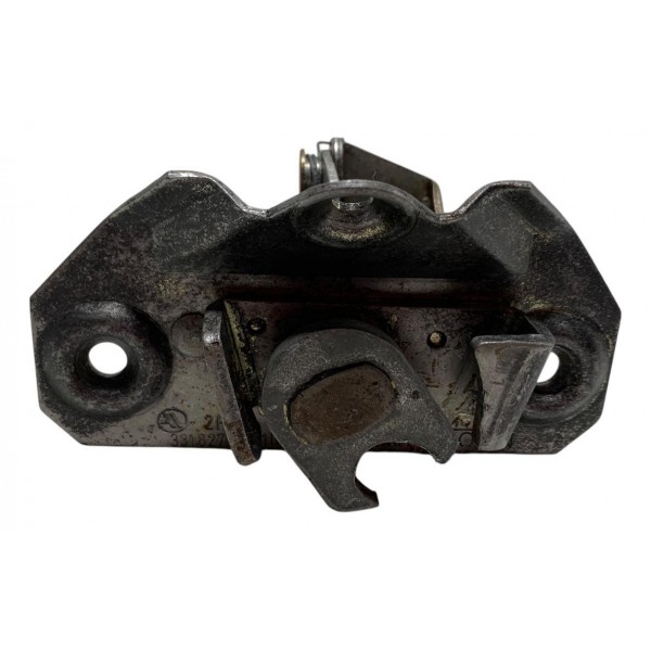 Fechadura Tampa Traseira Volkswagen Santana Quantum 1990