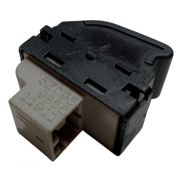 Botão Vidro Elétrico Dianteiro Direito Volkswagen Gol G7 018