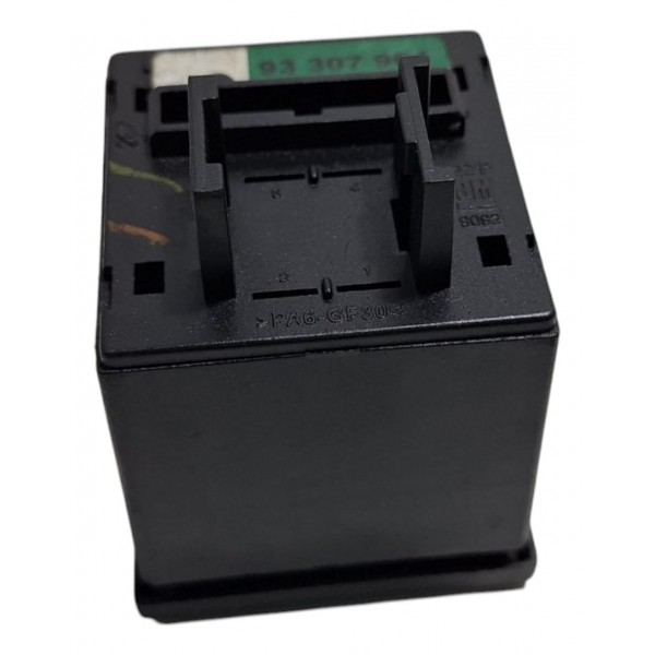 Botão Pisca Alerta Trava Gm Vectra 2006-11