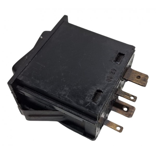 Interruptor Botão Neblina Vw Gol Parati 1985-96 - Detalhe