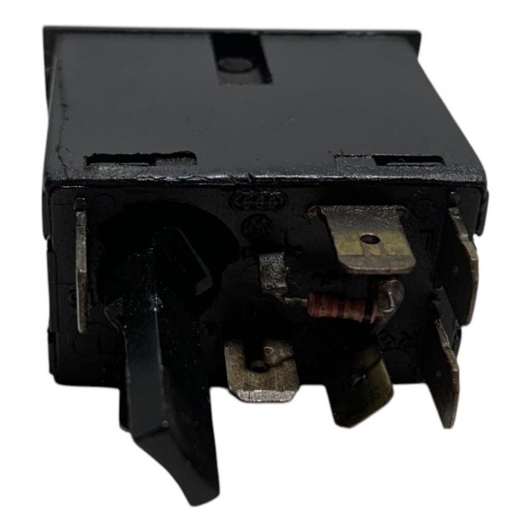 Botão Pisca Alerta Volks Gol Voyage Parati Saveiro 1984/1995