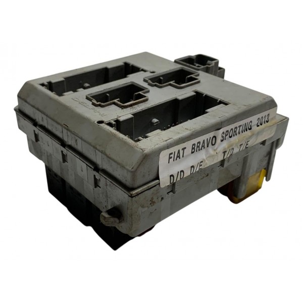 Caixa Fusiveis Fiat Bravo Sporting 1.8 2013