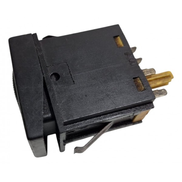 Botão Abertura Porta Malas Vw Santana 1999-06