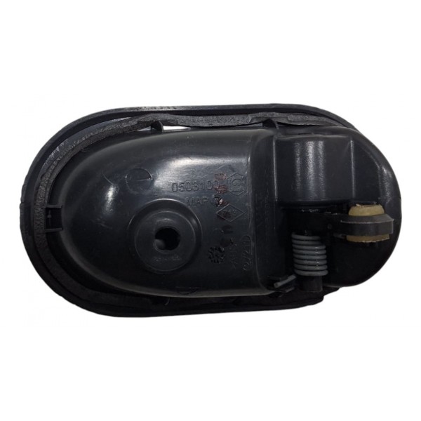 Maçaneta Interna Tras. Direita Renault Logan 2015 - Detalhe