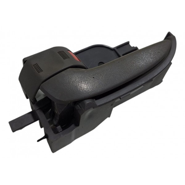 Maçaneta Interna Tras. Esquerda Toyota Corolla 2006