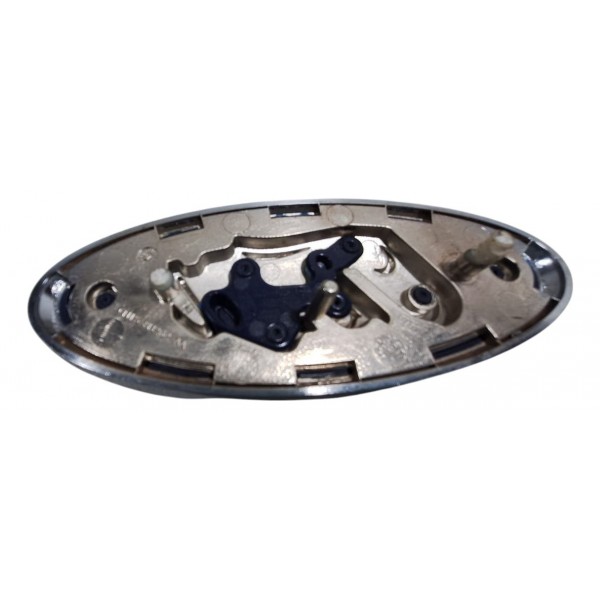 Emblema Grade Dianteira Ford Ecosport 2018-21 - Detalhe