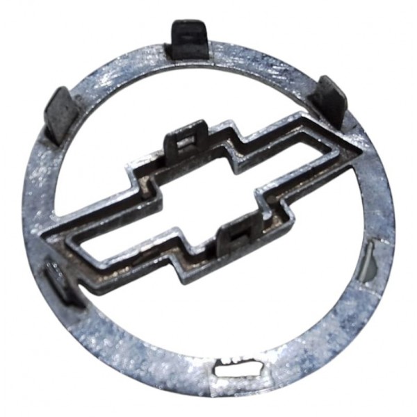 Emblema Grade Chevrolet Corsa 2005 - Detalhe