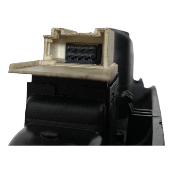 Botão Vidro Traseiro Esquerdo Cherry Qq 1.1 2012