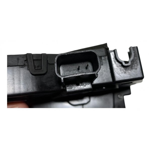 Fechadura Porta Dianteira Direita Chevrolet Onix Prisma 2015