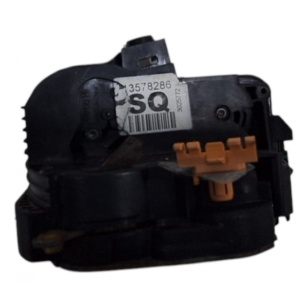 Fechadura Manual Dianteira Direita Gm Montana 2010