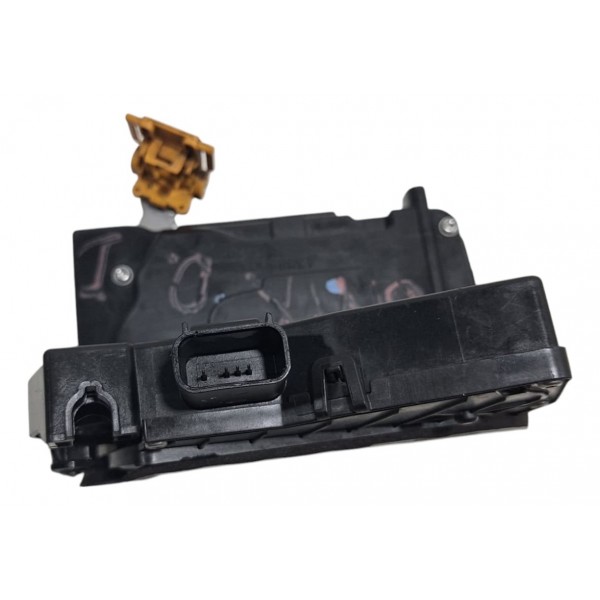 Fechadura Elétrica Porta Dianteira Direita Gm Onix 2014