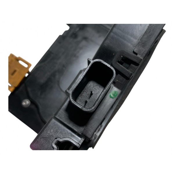 Fechadura Porta Dianteira Direita Chevrolet Onix Spin 2015