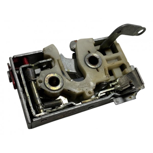 Fechadura Porta Traseira Esquerda Volkswagen Santana 98/06