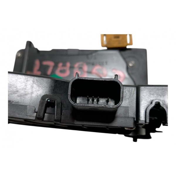 Fechadura Porta Traseira Esquerda Chevrolet Cobalt 2012