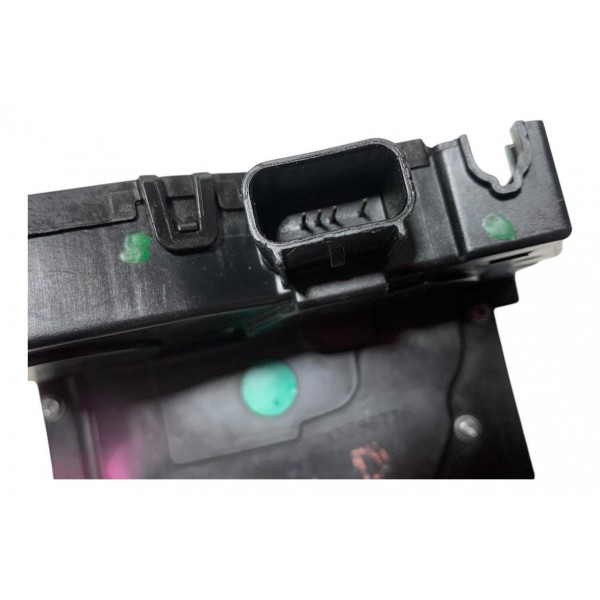 Fechadura Elétrica Dianteira Direita Chevrolet Onix 2014