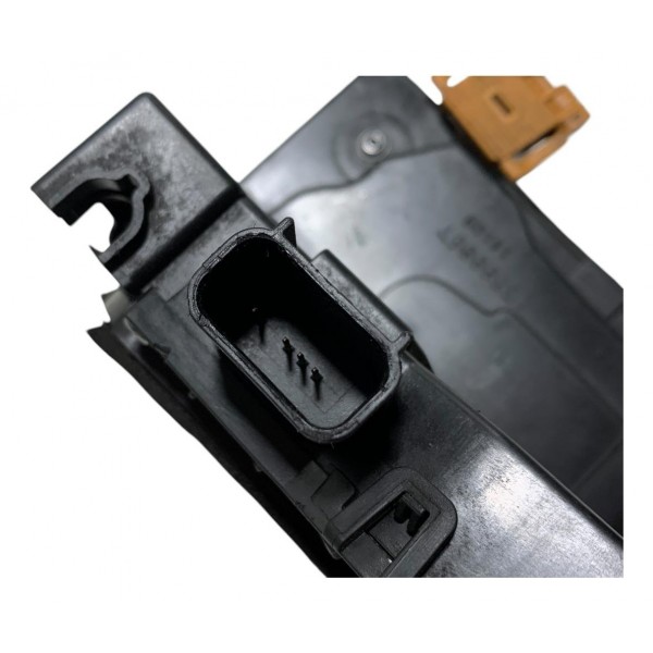 Fechadura Porta Traseira Dianteira Chevrolet Ônix 2013/2019