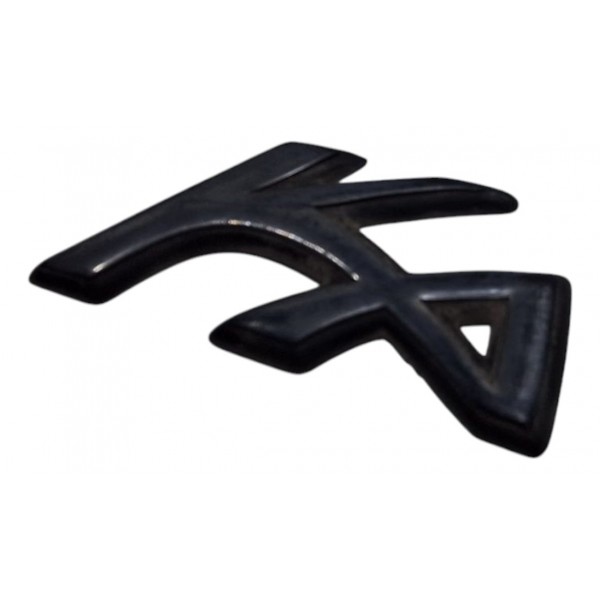 Emblema Símbolo Ford Ka - Detalhe