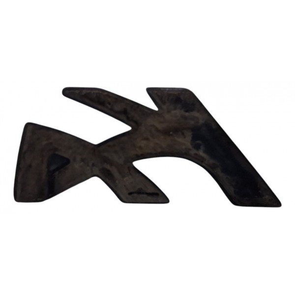 Emblema Símbolo Ford Ka - Detalhe