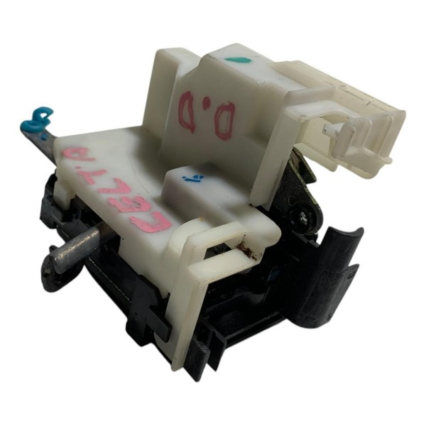 Fechadura Porta Dianteira Direita Chevrolet Celta 2002