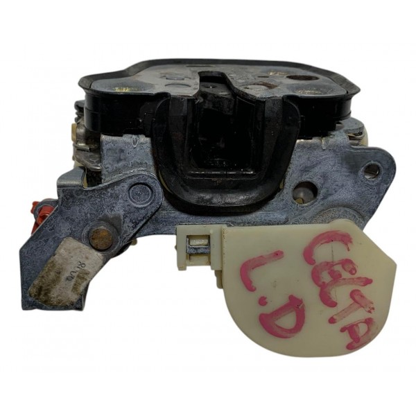 Fechadura Porta Direita Chevrolet Celta 2 Portas 2001/2006