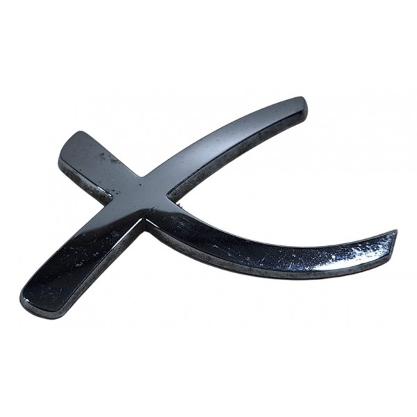 Emblema Letra X Tampa Traseira Xsara Picasso 2011