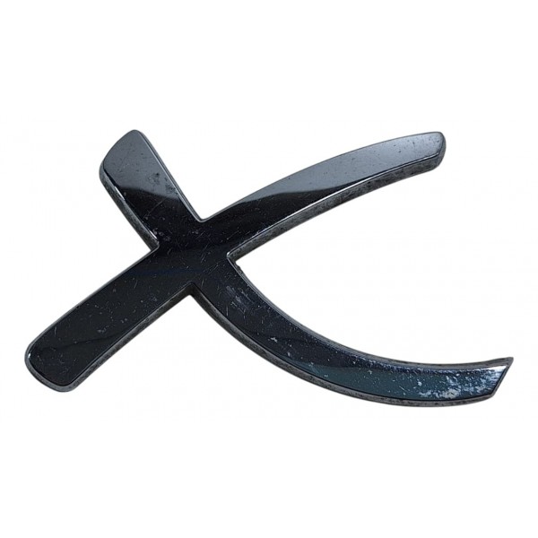 Emblema Letra X Tampa Traseira Xsara Picasso 2011