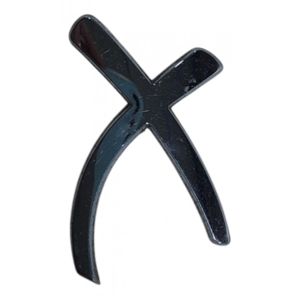 Emblema Letra X Tampa Traseira Xsara Picasso 2011