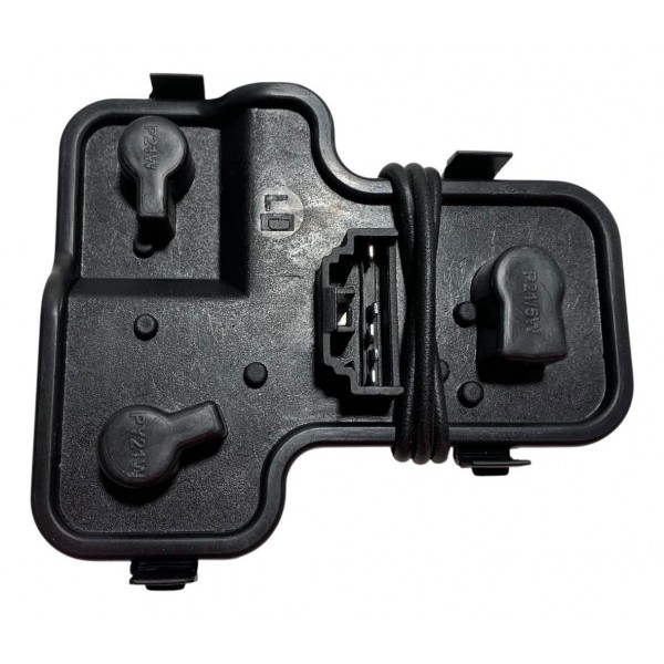 Circuito Lanterna Traseira Direita Fiat Uno Mille 2008