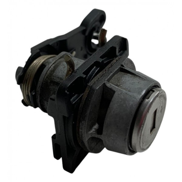 Cilindro Miolo Tampa Traseira Chevrolet Prisma 2014