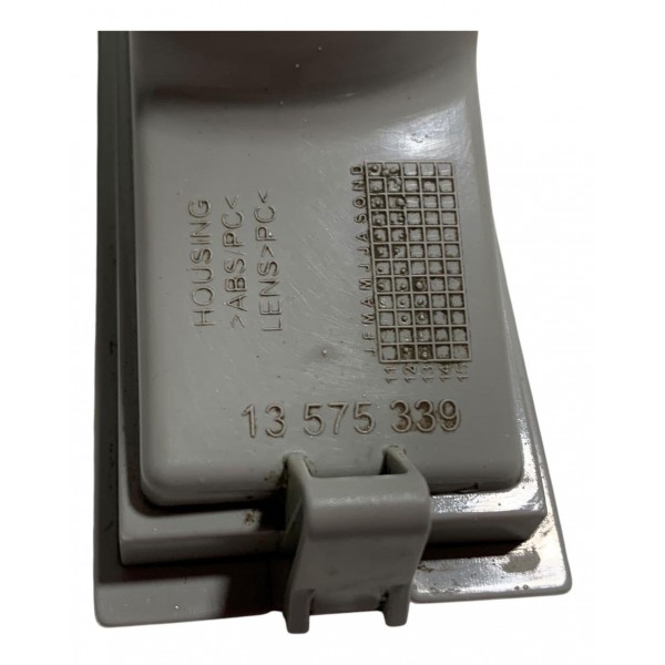 Lanterna Luz Placa Chevrolet Onix Prisma 2013/2019