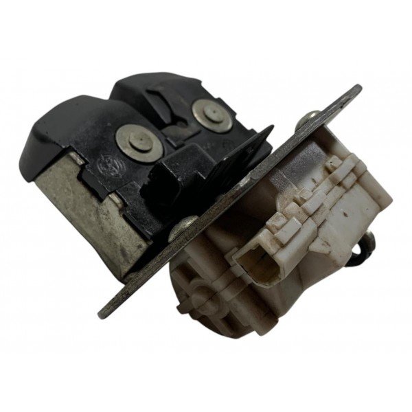 Fechadura Tampa Traseira Fiat Linea 2011