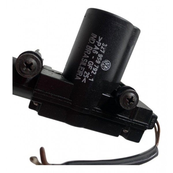Trava Fechadura Elétrica Porta Malas Volkswagen Santana 2004
