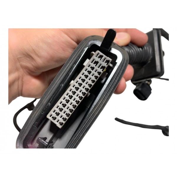 Chicote Porta Dianteira Esquerda Chevrolet Onix 1.4 Lt 2014