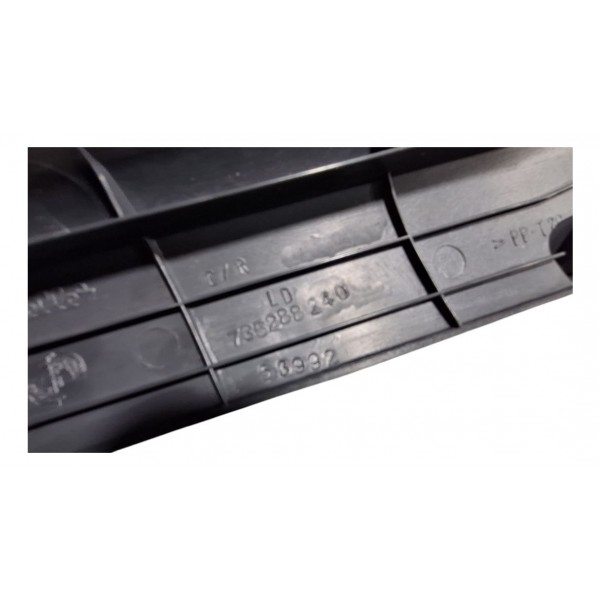 Soleira Acabamento Direito Fiat Palio Fire 2008