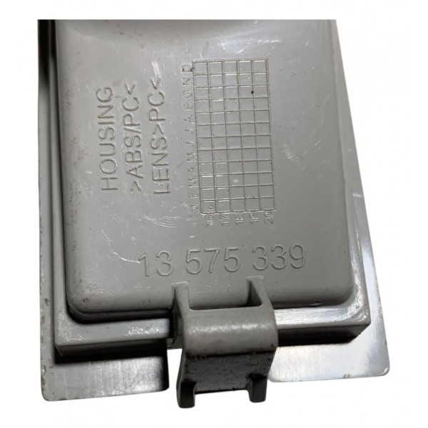 Lanterna Luz Placa Chevrolet Prisma Onix 2013/2019