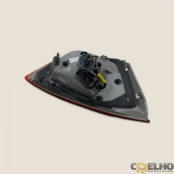 Lanterna Traseira Direita Tampa Cruze Ltz 16/17 (2863)