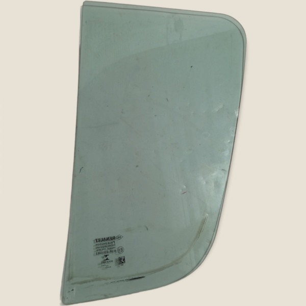 Vidro Vigia Traseiro Direit Renault Stepway Sandero 2014 (g)