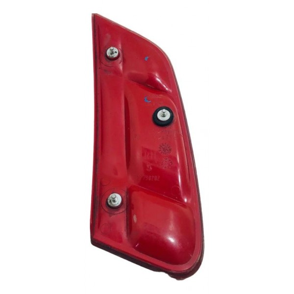 Lanterna Tampa Traseira Lado Direito Fiat Siena  06 46846705