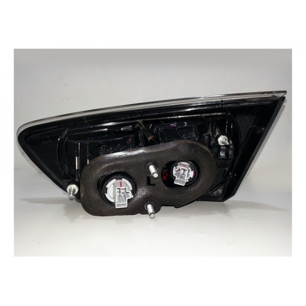 Lanterna Tampa Traseira Esquerda Mmc Lancer 2014