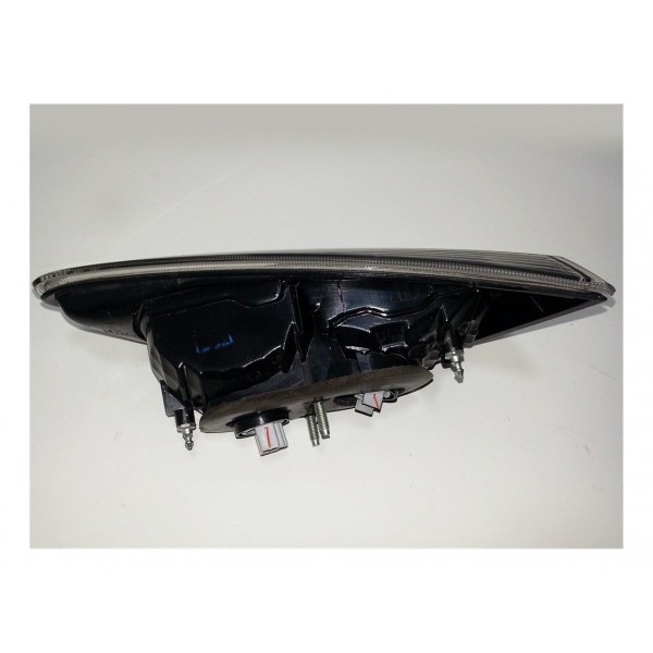 Lanterna Tampa Traseira Esquerda Mmc Lancer 2014