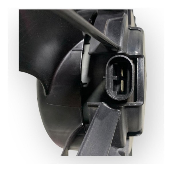 Defletor Ventoinha Radiador Renault Sandero 2008/2012 C/ar