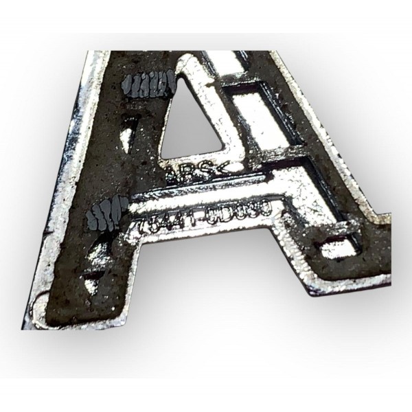 Letreiro Escrita Toyota Tampa Traseira Toyota Etios 2017