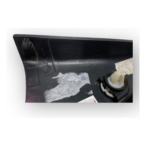 Acabamento Interno Retrovisor Direito Renault Sandero 2017