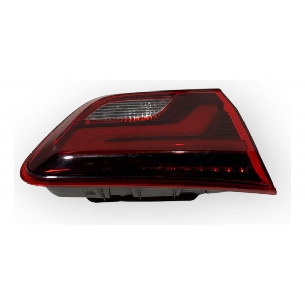 Lanterna Tampa Traseira Esquerda Chevrolet Onix Plus 2024