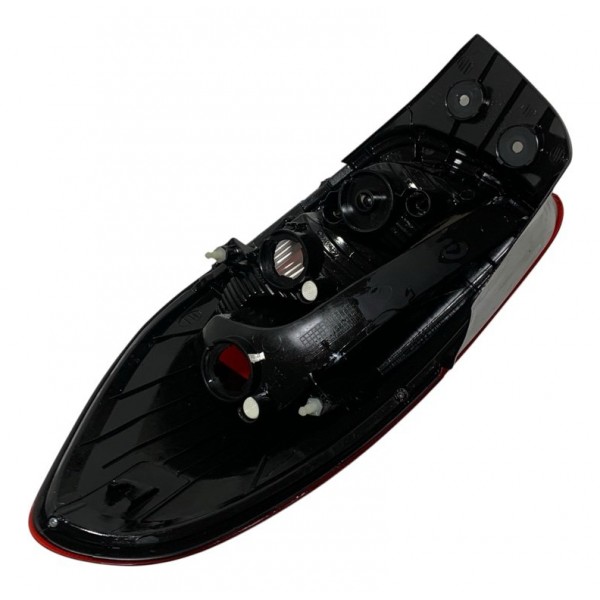 Lanterna Traseira Esquerda Kwid 18/23