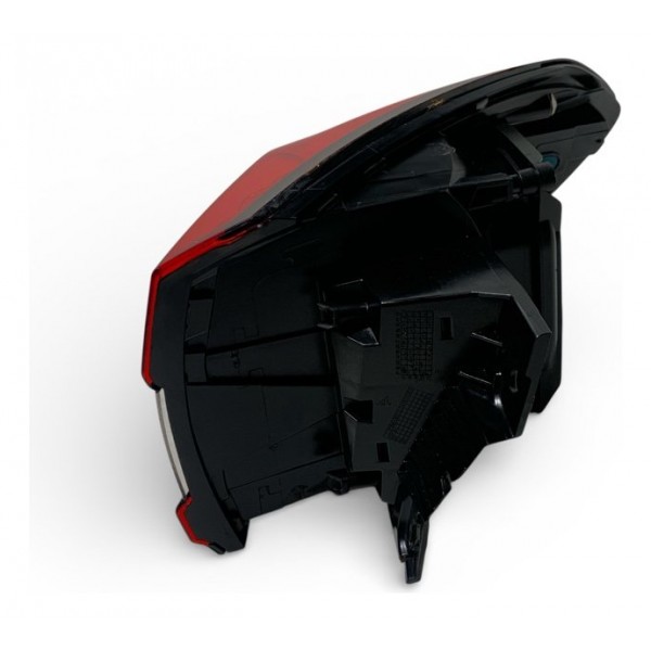 Lanterna Traseira Esquerda Fiat Argo 2019 (detalhe)